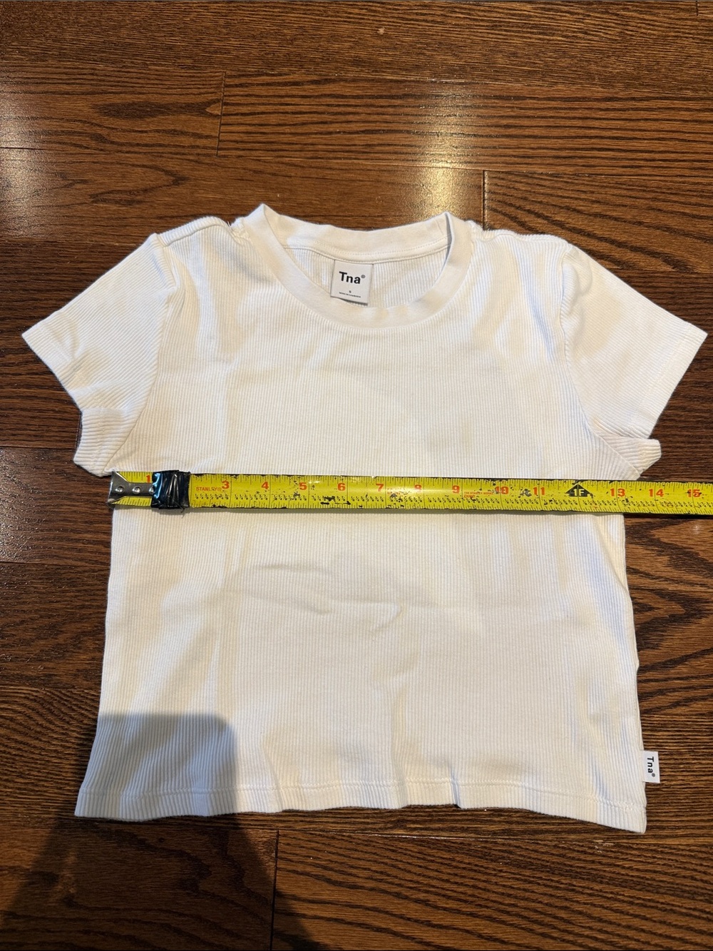 TNA Ribbed Cropped T-shirt - Picture 6 of 8